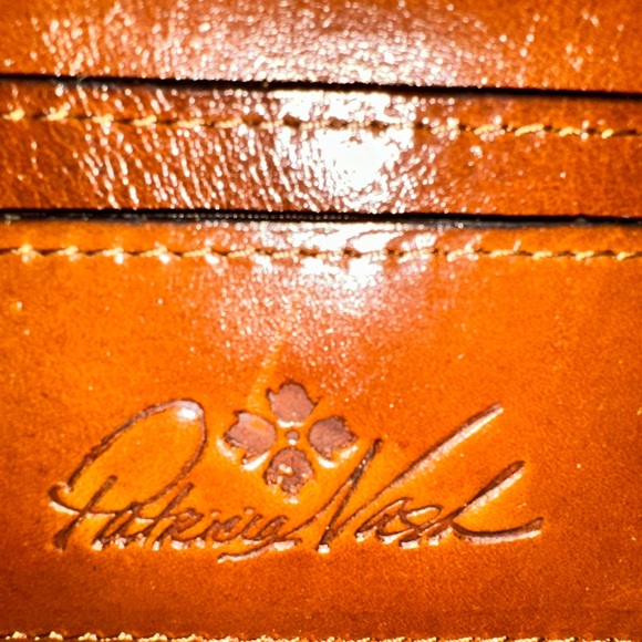 NEW WITH TAGS Patricia Nash Crossbody Doorways to Italy l “Alessa” - Picture 9 of 12